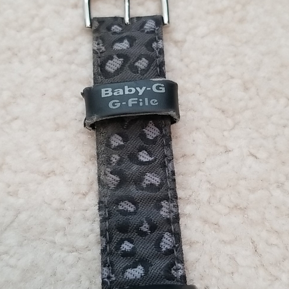 Casio black Baby G watch - leopard print strap - Picture 4 of 9